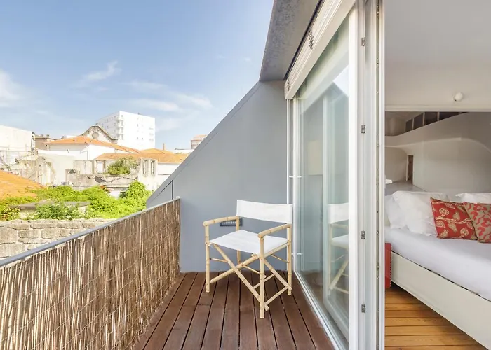 Design Poveiros Duplex Apartment